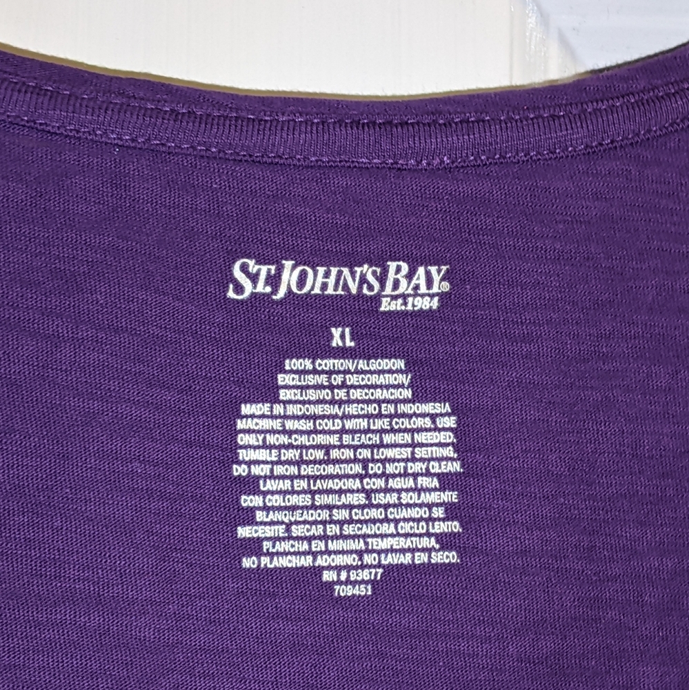 "New* Embellished T-shirt, purple in XL - Picture 2 of 6
